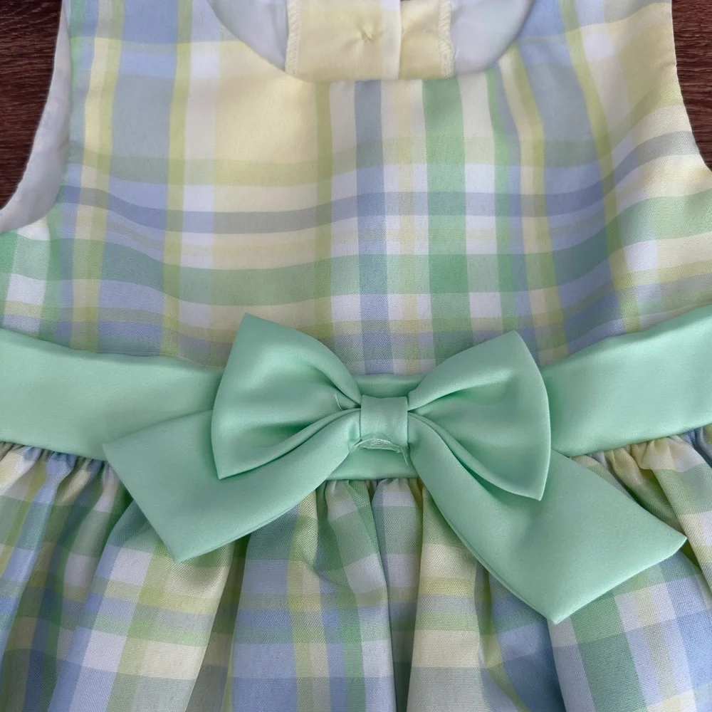 NWOT 24 Mon. Plaid Pastel Dress with Bow